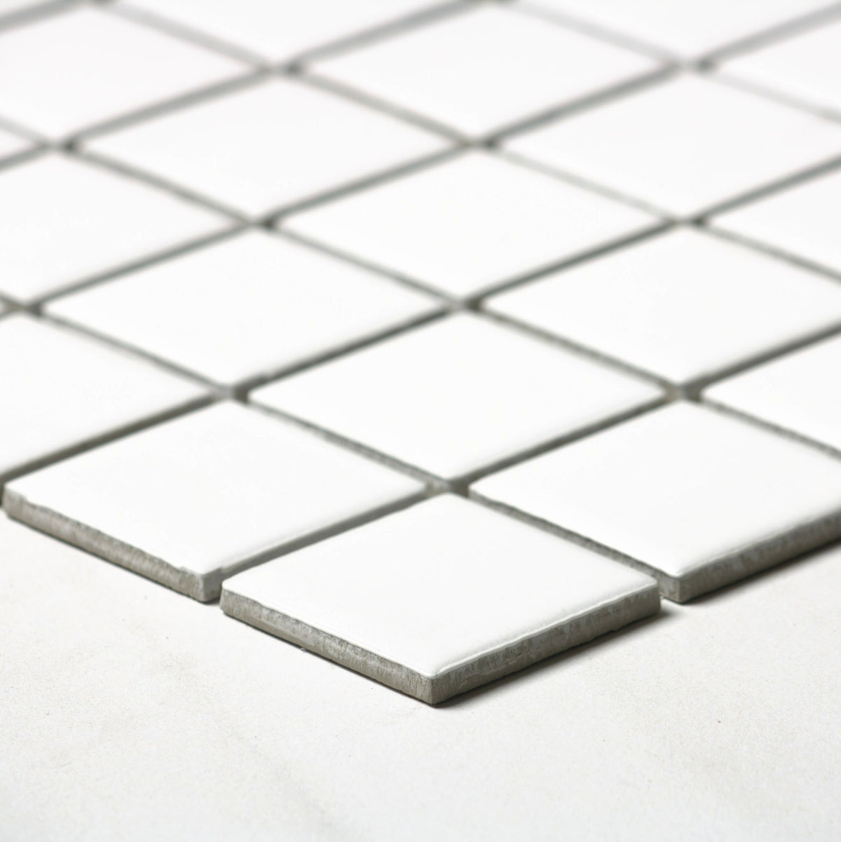 vitra white matt mosaic 50x50mm angle view