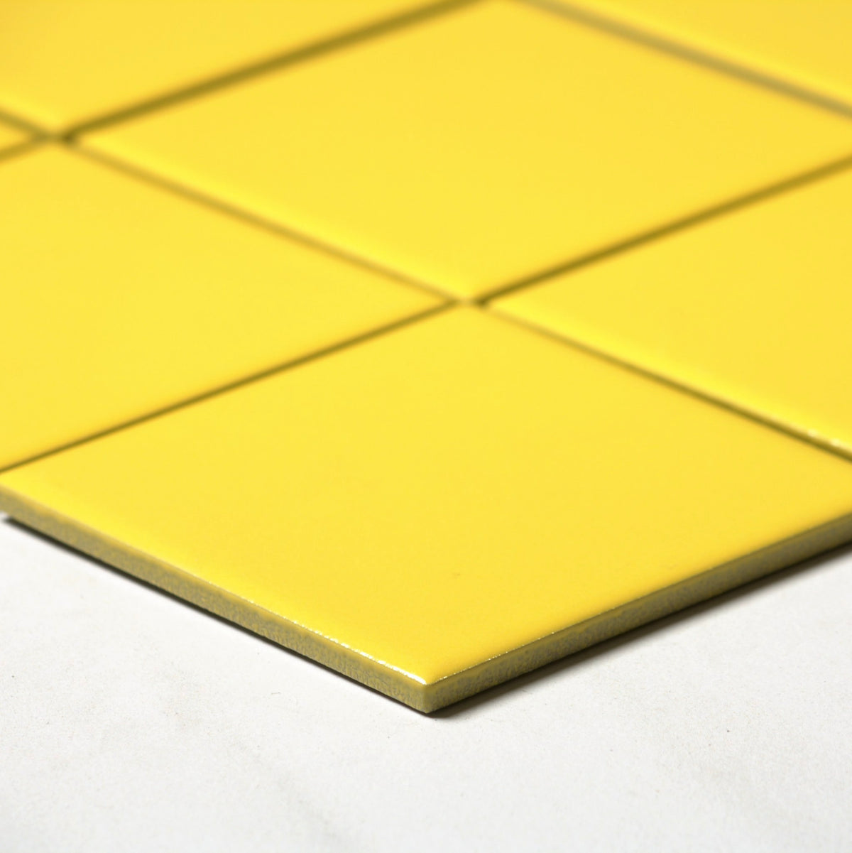 vitra yellow gloss mosaic 100x100mm angle view