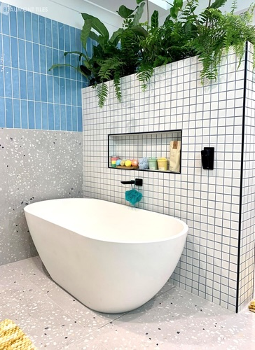 White Gloss Porcelain Glazed 48x48mm Square