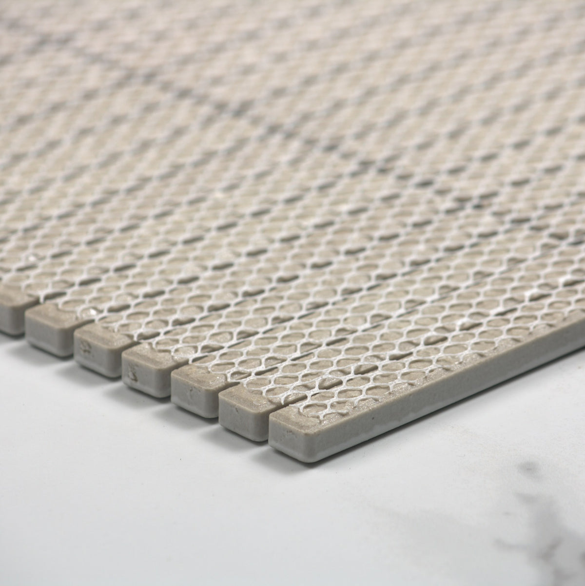 White Gloss Porcelain KitKat 12x92mm angle view