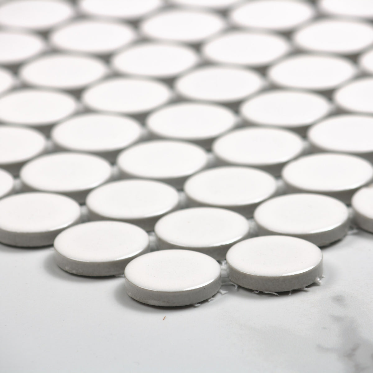 White Matt Porcelain Glazed Penny Round 28mm angle view